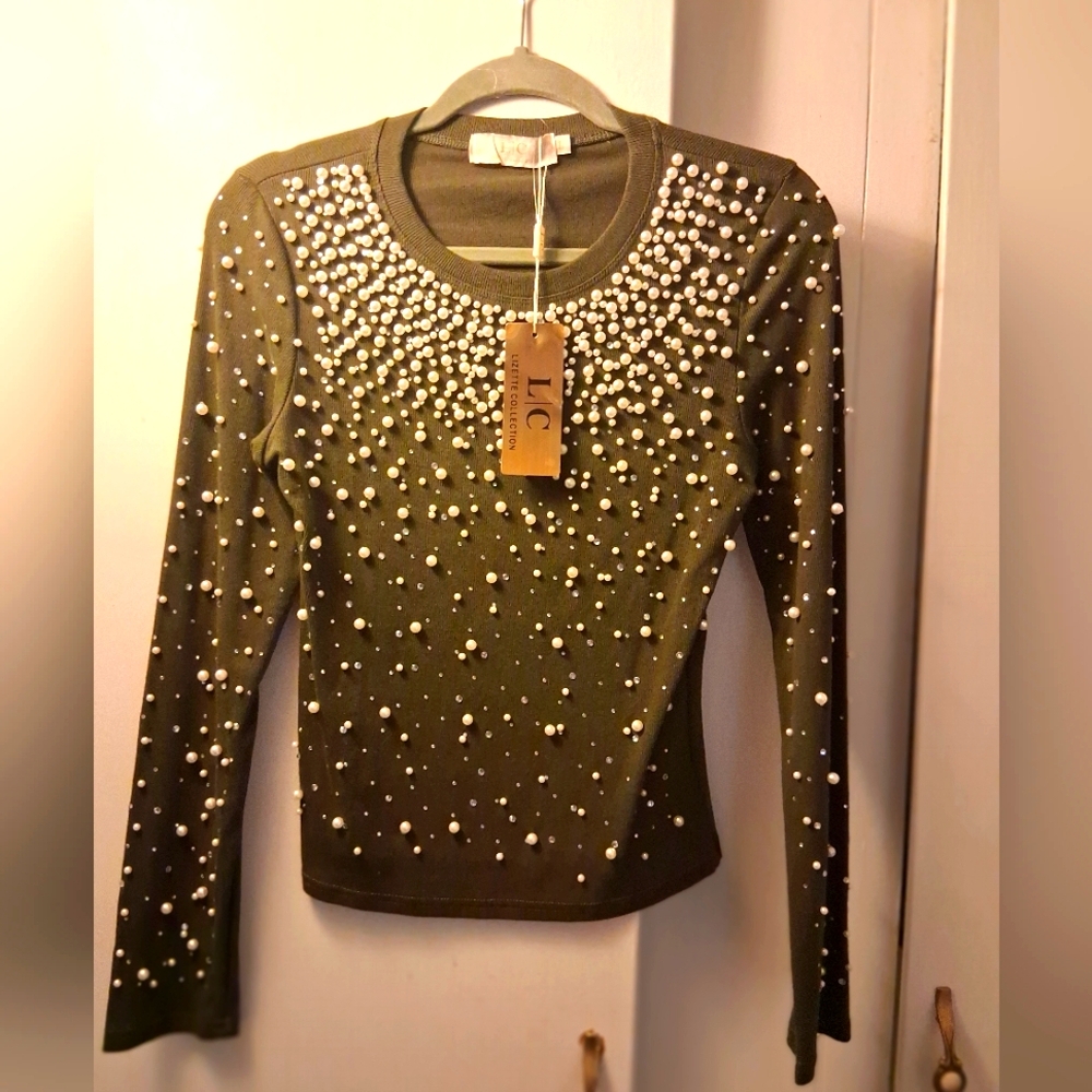 Pearl Studded Dark Green TOP